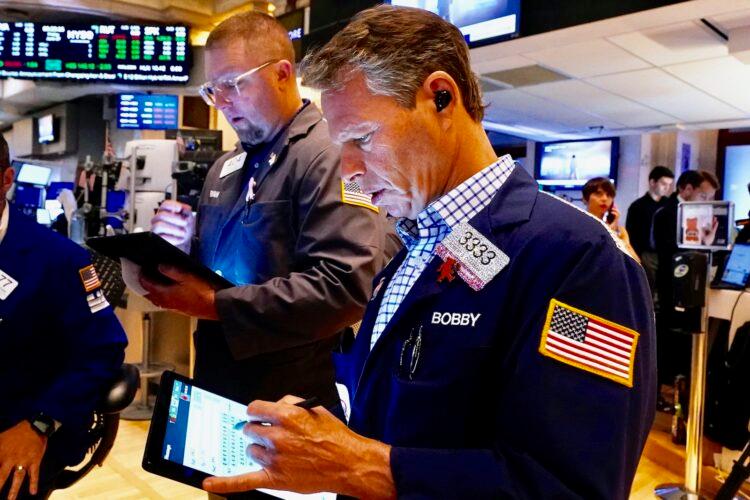 Wall Street Reaches New Highs: A Record-Breaking Week for Stocks